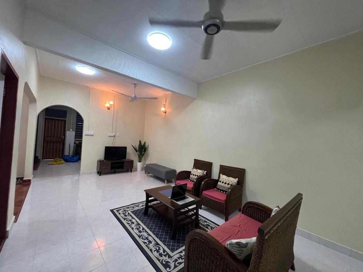 Ahza My Homestay Kemaman Chukai Eksteriør billede